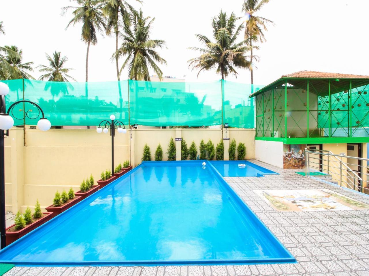 Rio Meridian Hotel Mysore Bagian luar foto