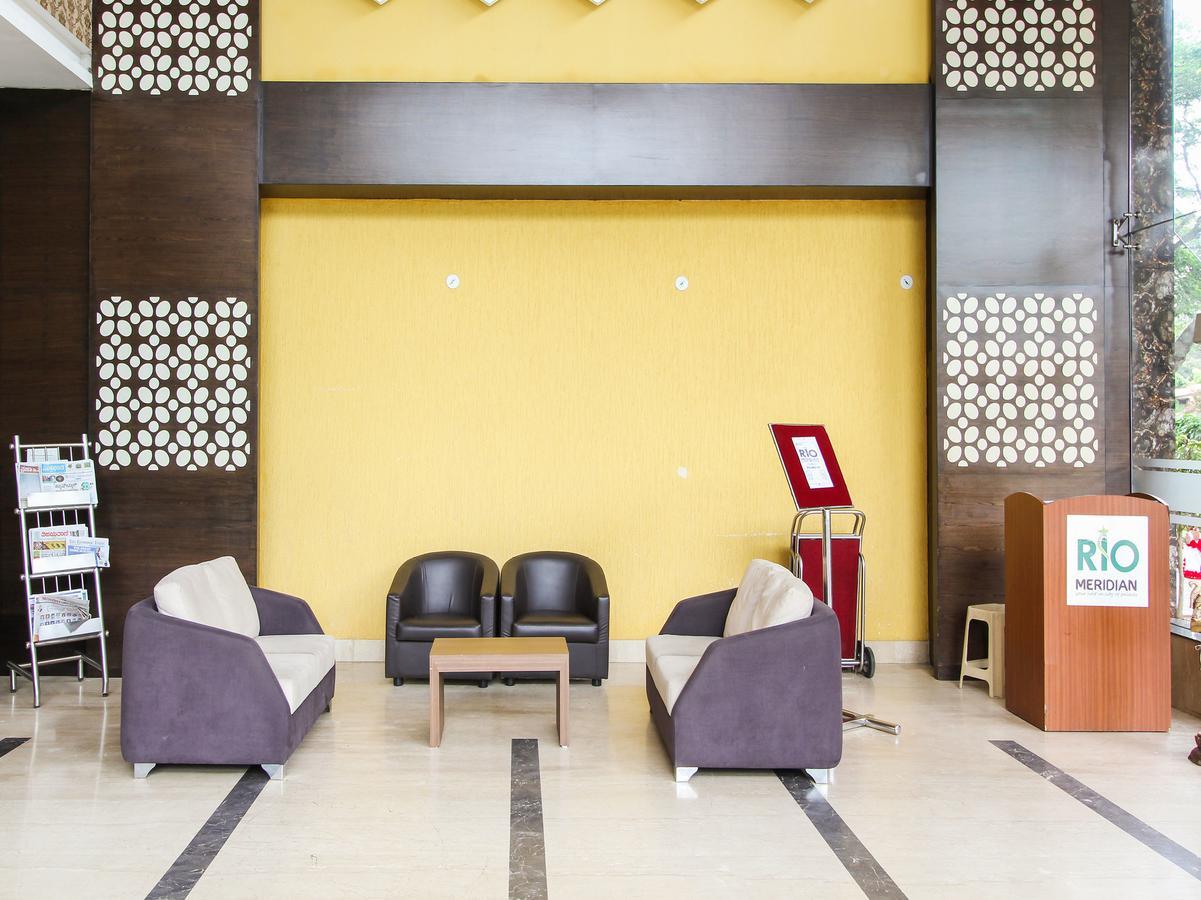 Rio Meridian Hotel Mysore Bagian luar foto