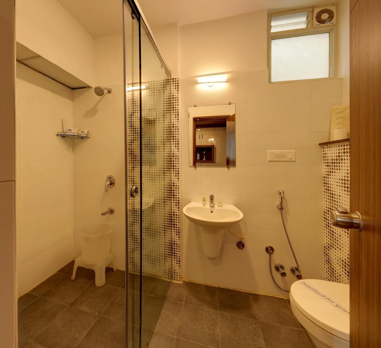Rio Meridian Hotel Mysore Bagian luar foto